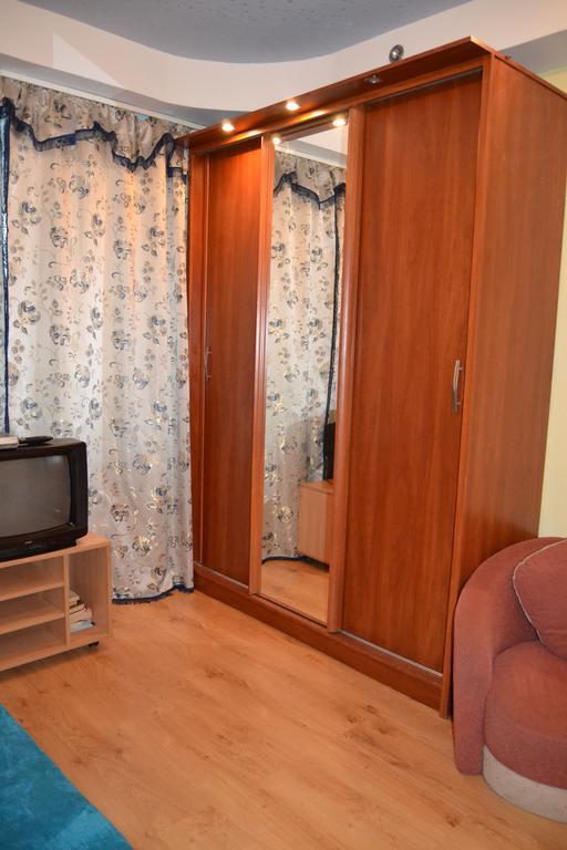 Apartment On Peremogy Square Κίεβο Εξωτερικό φωτογραφία